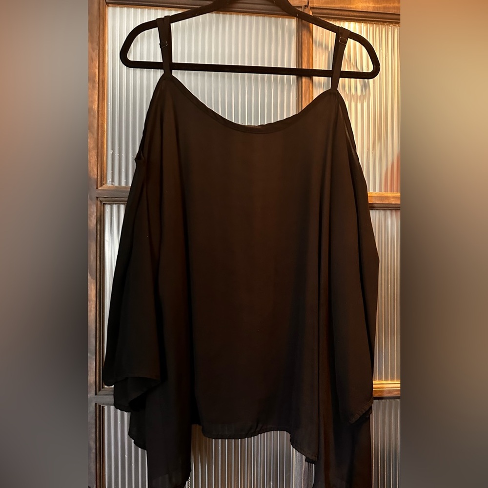 Torrid Classic black Top